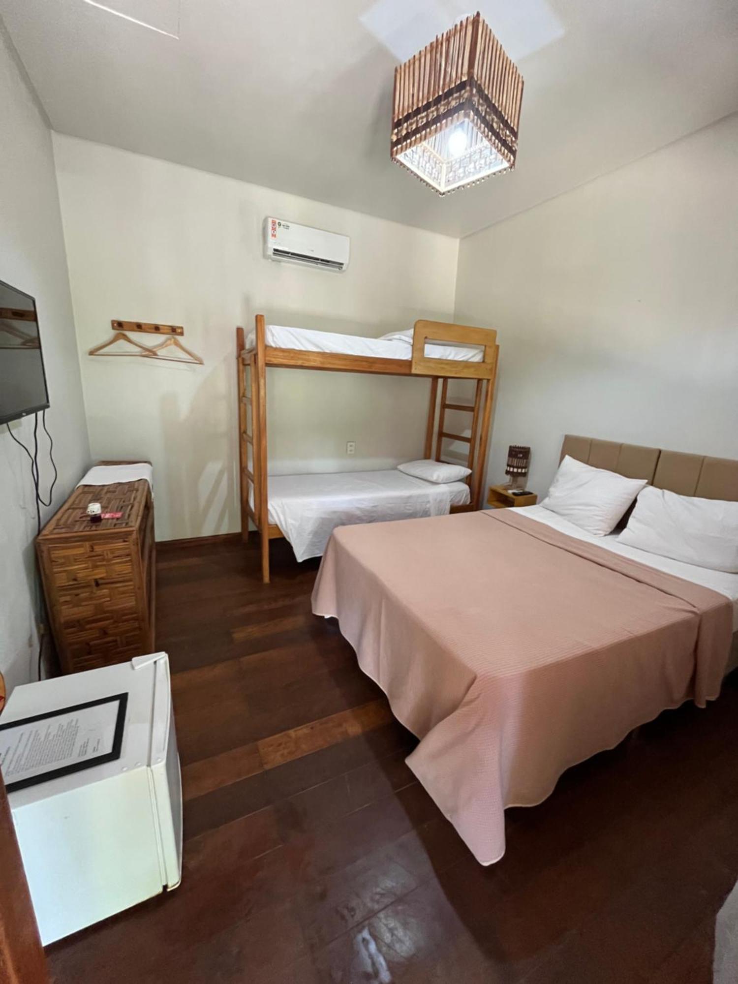 Quarto Quádruplo com Varanda